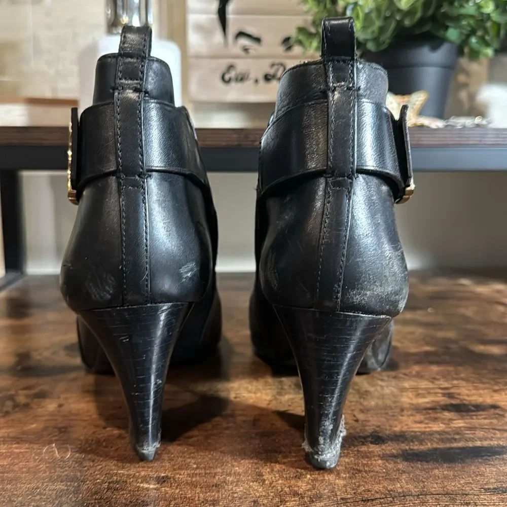 Tory Burch Black‎ heeled booties size 9.5